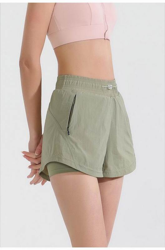 Lululemon Women's Shorts 436